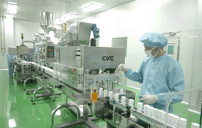GMP藥廠凈化車(chē)間-1.gif